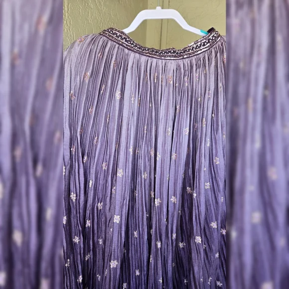Purple lehenga NEGOTIABLE - Picture 3 of 9